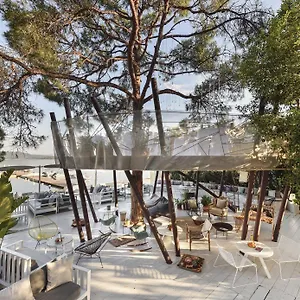 Station touristique Ekies Senses, Vourvourou